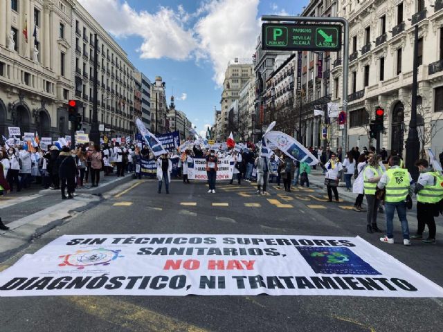 Los Técnicos Superiores Sanitarios muestran su unión en la manifestación de Madrid - 1, Foto 1