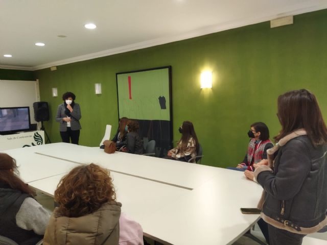 Más de 60 comercios participan en un vídeo homenaje con motivo del Día Internacional de la Mujer - 4, Foto 4