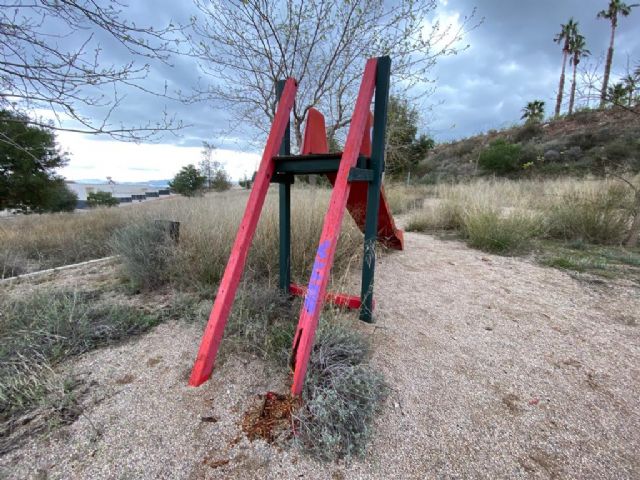 VOX Murcia critica el estado de abandono en el que se encuentran los vecinos de ´El Mirador de Agridulce´ - 5, Foto 5
