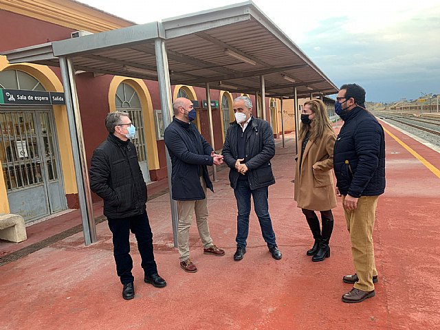 El PP de Cieza y Hellín pide al Gobierno central recuperar los trenes que han dejado de realizar el trayecto Cartagena Madrid - 1, Foto 1