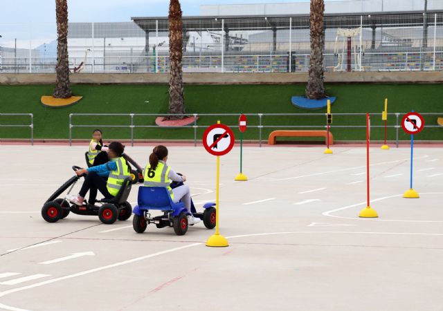 Todos sobre cuatro ruedas en la campaña escolar de educación vial - 3, Foto 3