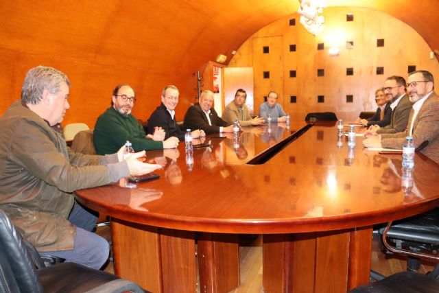 El Ayuntamiento y las cofradías mantienen una nueva reunión para coordinar la Semana Santa de Lorca 2023 - 1, Foto 1