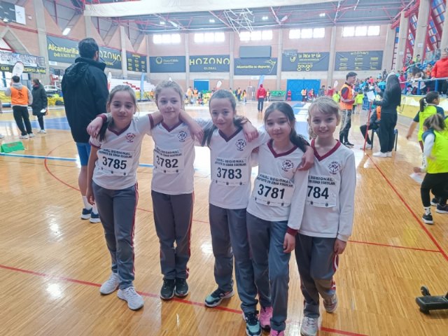 Dos equipos del Colegio Concertado Reina Sofía participan en la Final Regional de Jugando al Atletismo, del programa de Deporte Escolar, Foto 3