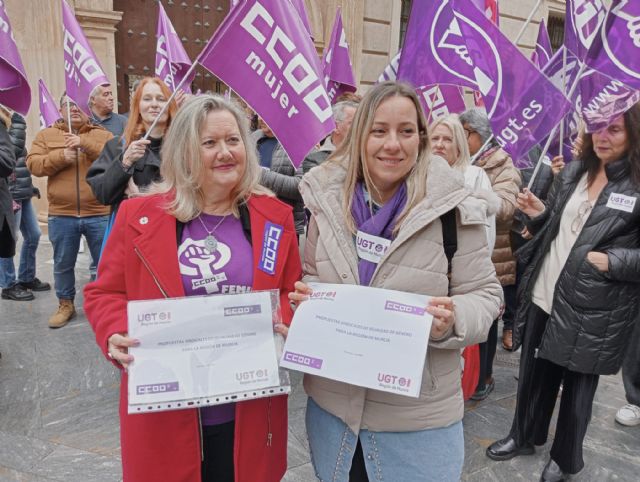 CCOO y UGT presentan propuestas para impulsar la igualdad de género en la Región de Murcia - 1, Foto 1