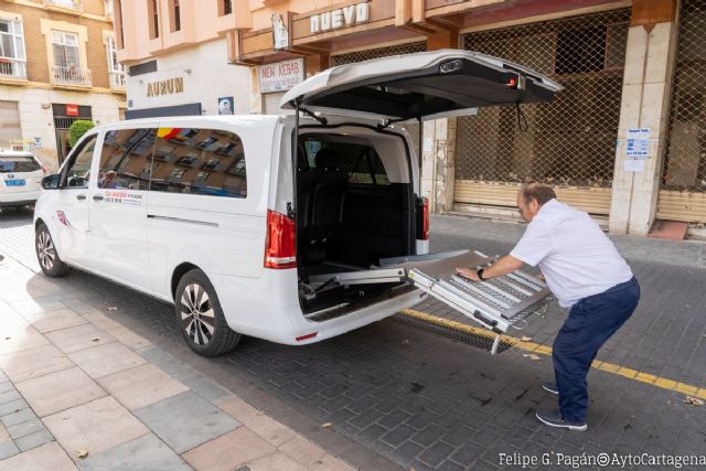 Aprobadas las bases para ayudar a la adquisición de taxis adaptados en Cartagena - 1, Foto 1