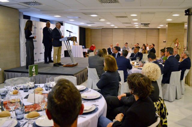 AEMA RM entrega sus Pines de Oro en la celebración de su 25&deg; aniversario - 4, Foto 4