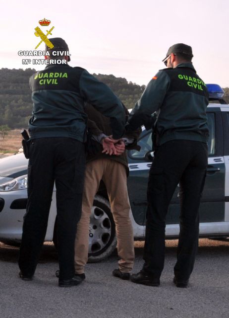La Guardia Civil detiene al presunto atracador de un local de alterne en Cieza - 3, Foto 3