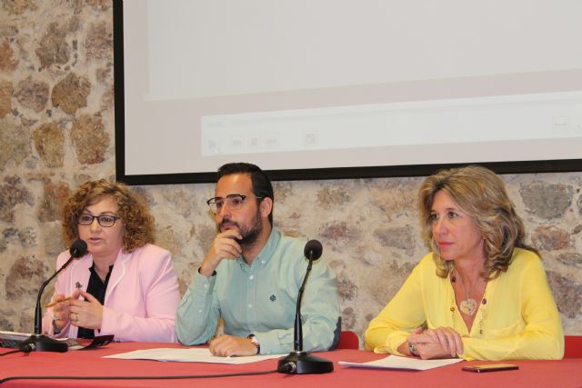 Igualdad se suma a los actos en homenaje a Cervantes con una exposición a tinta china - 4, Foto 4