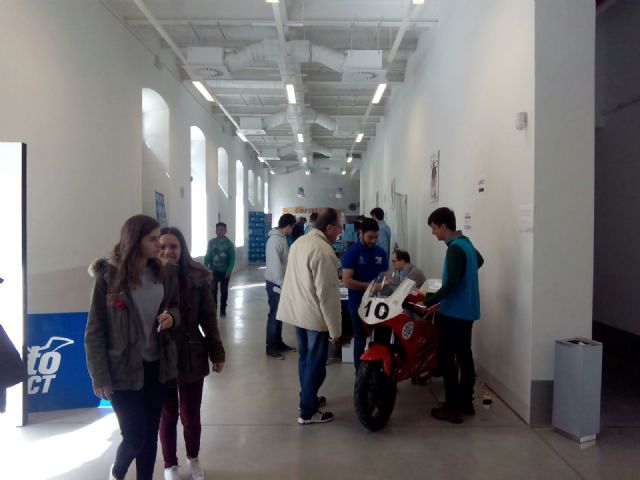 La UPCT enseña robótica con materiales reciclados en las jornadas de Orientación de Lorca - 3, Foto 3