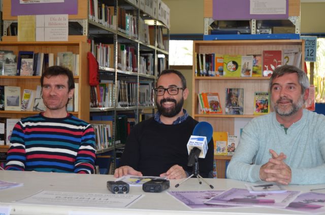 La biblioteca de San Javier invita a celebrar la primavera - 1, Foto 1