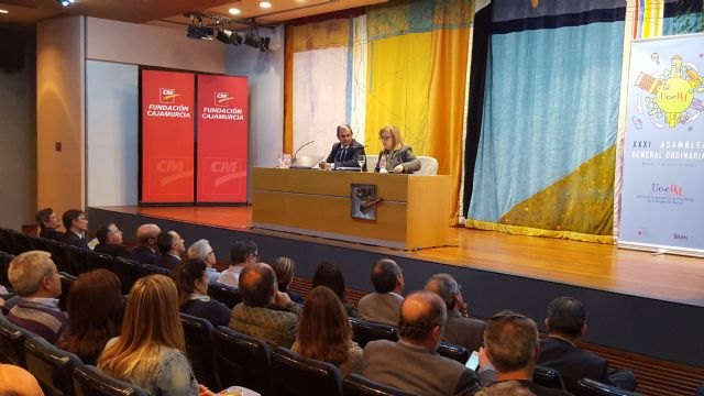 Educación destaca la importancia del trabajo que realizan los profesionales que conforman las cooperativas de enseñanza - 1, Foto 1