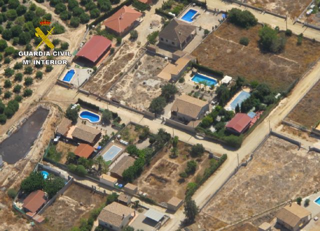 La Guardia Civil desarticula una trama dedicada a promover una urbanización en una rambla - 3, Foto 3