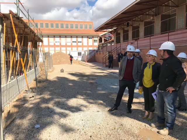 Las obras de ampliación del instituto Ben Arabí de Cartagena ya se han ejecutado al 60 por ciento y finalizarán el próximo mes de mayo - 2, Foto 2