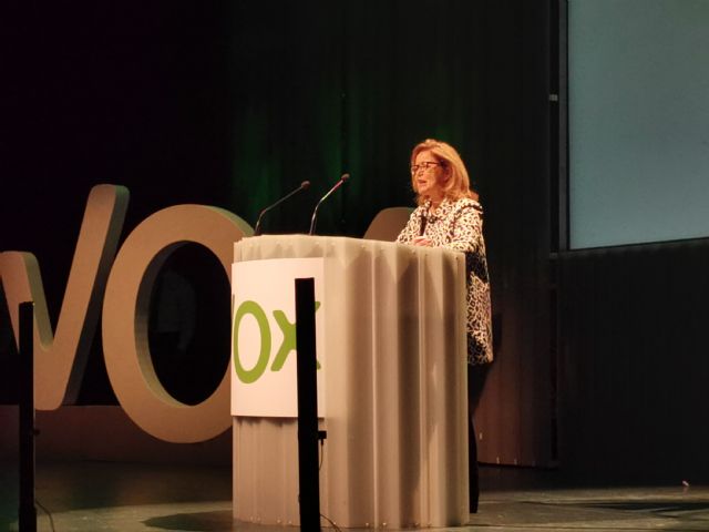 VOX: Éxito de convocatoria en El Batel con Javier Ortega Smith - 2, Foto 2