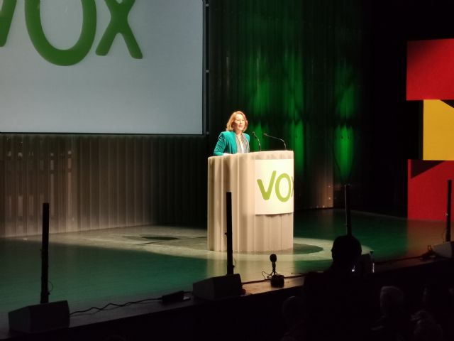 VOX: Éxito de convocatoria en El Batel con Javier Ortega Smith - 4, Foto 4