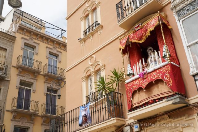 Un balcón de la plaza Risueño gana el concurso de embellecimiento de Semana Santa - 1, Foto 1