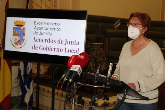 Adjudicadas las obras de reconstrucción de las pistas de tenis del Polideportivo La Hoya - 1, Foto 1