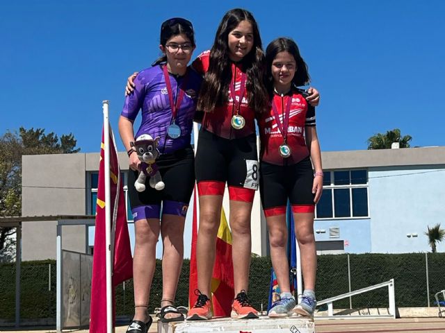 Tres oros, cinco platas y ocho bronces para el Roller Queen torreño en el autonómico de patinaje de velocidad de circuito - 1, Foto 1