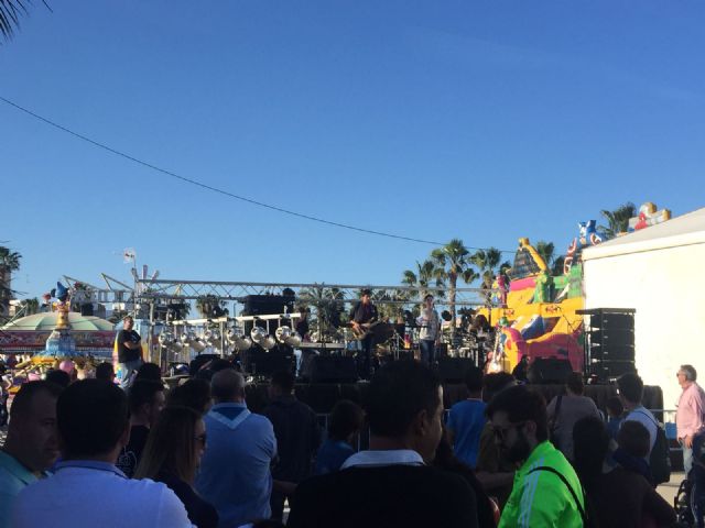 Los jóvenes pinatarenses disfrutaron la I Feria de Juventud - 4, Foto 4