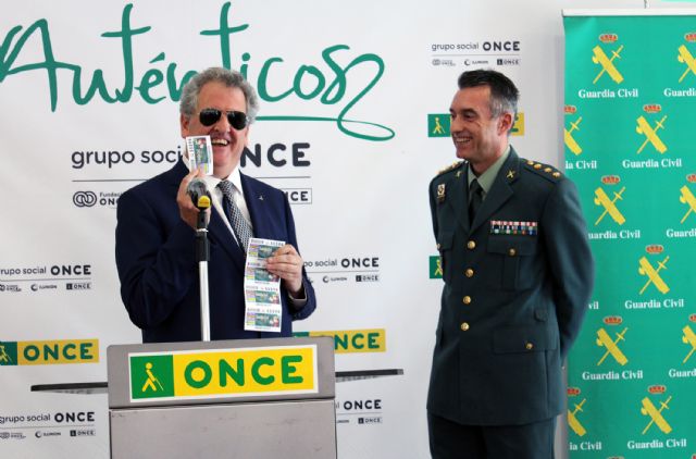 La ONCE se suma al 175 aniversario de la Guardia Civil con 5,5 millones de cupones dedicados a la Benemérita - 3, Foto 3