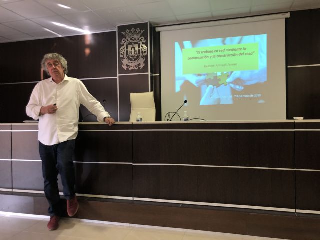 San Javier profundiza en el Trabajo en red para la atención de personas y familias - 3, Foto 3