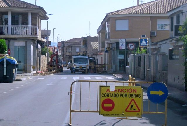 Comienzan las obras para adecuar a la normativa las aceras de la avenida Reyes Católicos - 3, Foto 3