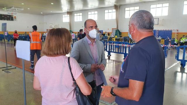 Nuevas vacunaciones masivas los días 12, 13 y 19 de mayo en el Pabellón 1 de la Ciudad Deportiva El Romeral de Molina de Segura - 4, Foto 4