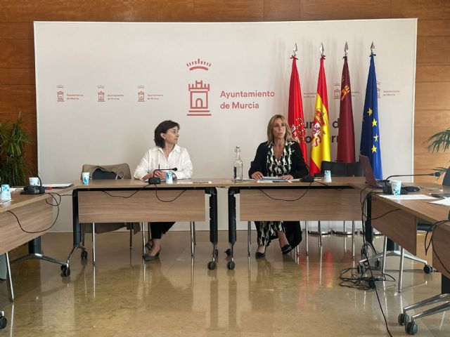 Murcia promociona la adopción de animales en la Mesa Bienestar Animal - 1, Foto 1