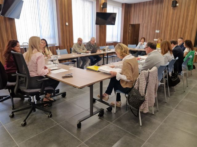 Más de seis millones de euros para la contratación de trabajadores de zonas rurales deprimidas - 1, Foto 1