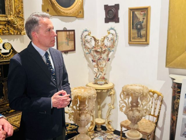 Una colección de jarrones restaurados por los talleres municipales de empleo se suma a la musealización del Palacio de Guevara de Lorca - 4, Foto 4