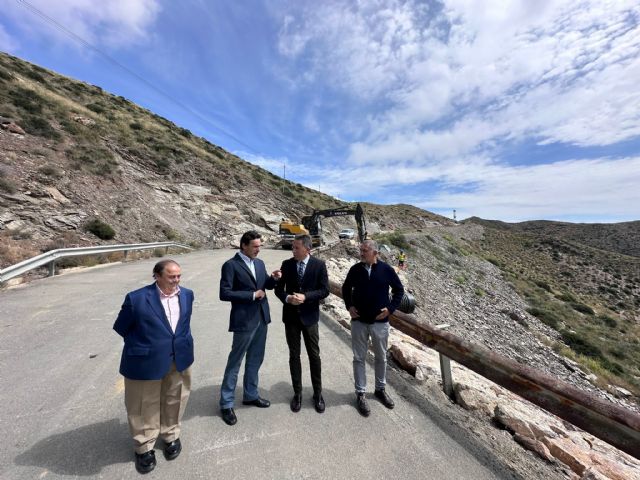 El Gobierno regional invierte 600.000 euros en la protección de la vía que une las pedanías lorquinas de El Garrobillo y Ramonete frente a las lluvias - 1, Foto 1