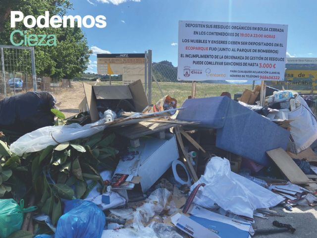 Podemos-Cieza denuncia la acumulación de basuras en muchos parajes y zonas rurales del municipio - 1, Foto 1
