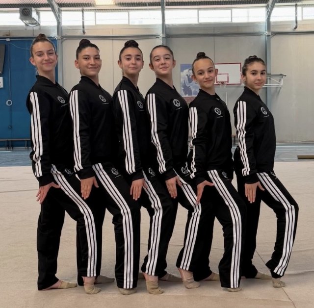 El Club Rítmica de Totana participa en los Campeonatos de España de esta modalidad en Santander, con un quinteto en categoría cadete, Foto 3