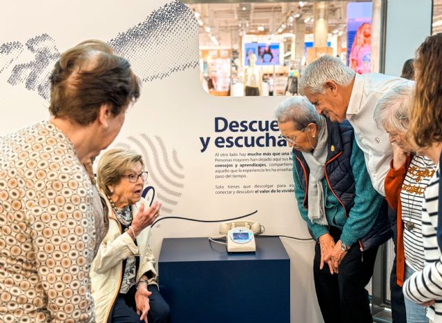 InteligencIA Generacional: Espacio Mediterráneo convierte un teléfono en un puente entre generaciones - 2, Foto 2