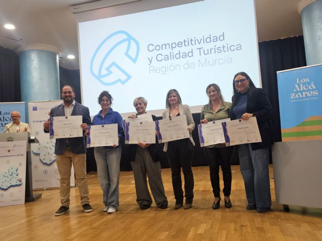 Empresas y servicios turísticos de Los Alcázares reciben los distintivos SICTED por su compromiso con la excelencia - 2, Foto 2