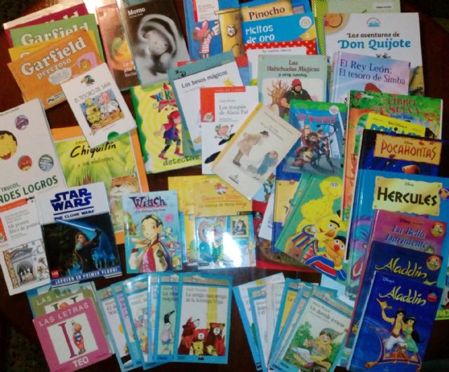 AJVA dona medio centenar de libros a la biblioteca del Colegio Público Francisco Sánchez Matás de Aljucer - 3, Foto 3