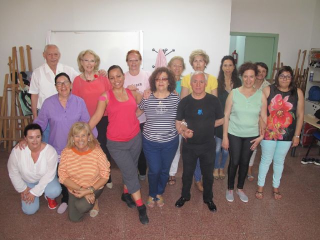 Servicios Sociales clausura su taller de danza integradora Sin Límites - 3, Foto 3