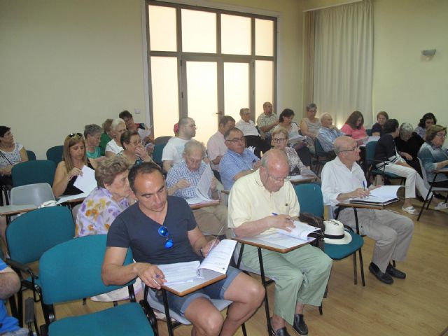 Servicios Sociales informa a personas mayores y con discapacidad de la solicitud del grado de dependencia - 2, Foto 2