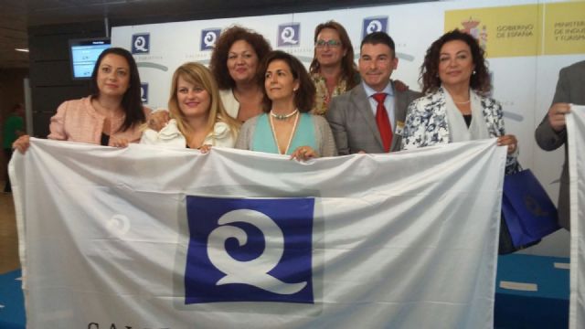 Cartagena recibe doce banderas Q de Calidad para sus playas - 2, Foto 2