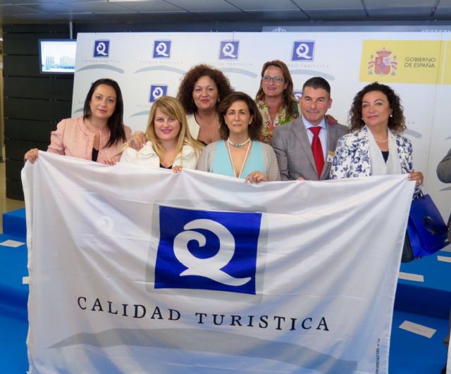 Seis playas de Mazarrón reciben la bandera Q de Calidad Turística - 1, Foto 1