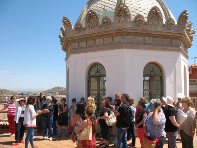 La Universidad Popular recorrió La Unión en una visita cultural para festejar su fin de curso - 1, Foto 1