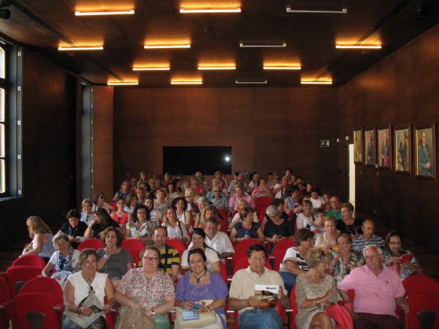 La Universidad Popular recorrió La Unión en una visita cultural para festejar su fin de curso - 3, Foto 3