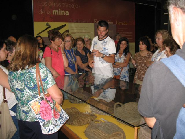 La Universidad Popular recorrió La Unión en una visita cultural para festejar su fin de curso - 4, Foto 4
