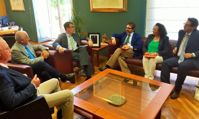 Fomento y el Ayuntamiento de Murcia analizan la situación de las costeras norte y sur - 1, Foto 1