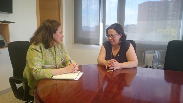 Reunión de la directora general de Fondos Agrarios y Desarrollo Rural con la alcaldesa de Pliego - 1, Foto 1