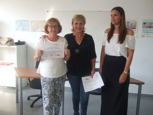 Se clausura el curso sobre Higiene y Seguridad Personal y Atención Sanitaria en el Domicilio, Foto 6