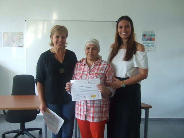 Se clausura el curso sobre Higiene y Seguridad Personal y Atención Sanitaria en el Domicilio, Foto 8