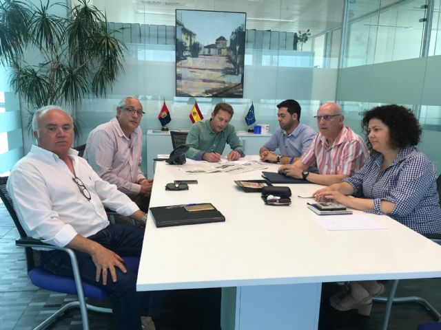 Miembros del Comité de Empresa de RENFE y ADIF mantienen una reunión con el Alcalde de Torre Pacheco - 3, Foto 3