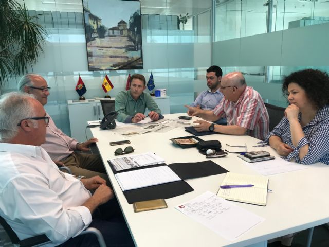 Miembros del Comité de Empresa de RENFE y ADIF mantienen una reunión con el Alcalde de Torre Pacheco - 4, Foto 4