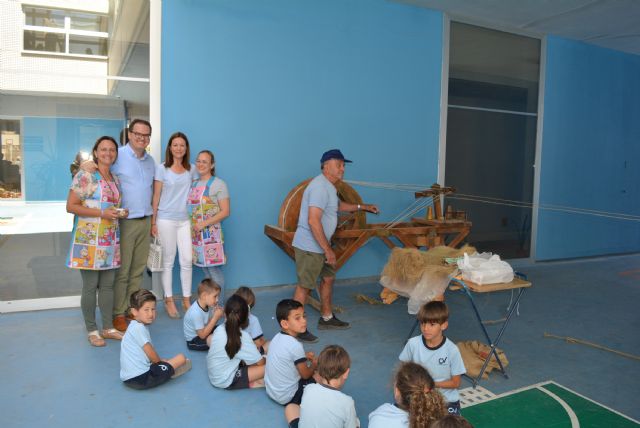 El colegio Carlos V acoge una jornada dedicada al esparto - 1, Foto 1